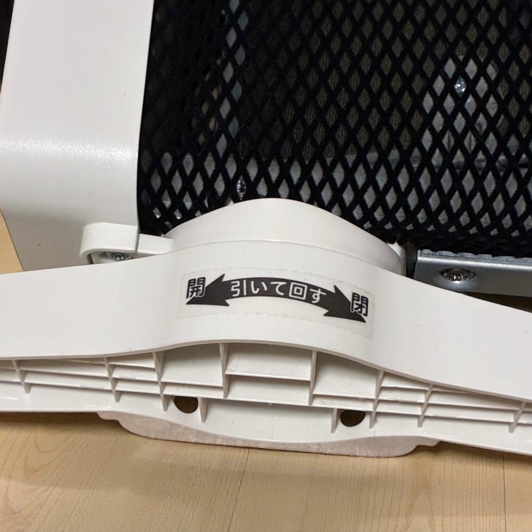 siroca シロカ 遠赤外線軽量電気ヒーター かるポカ SN-M251(W)