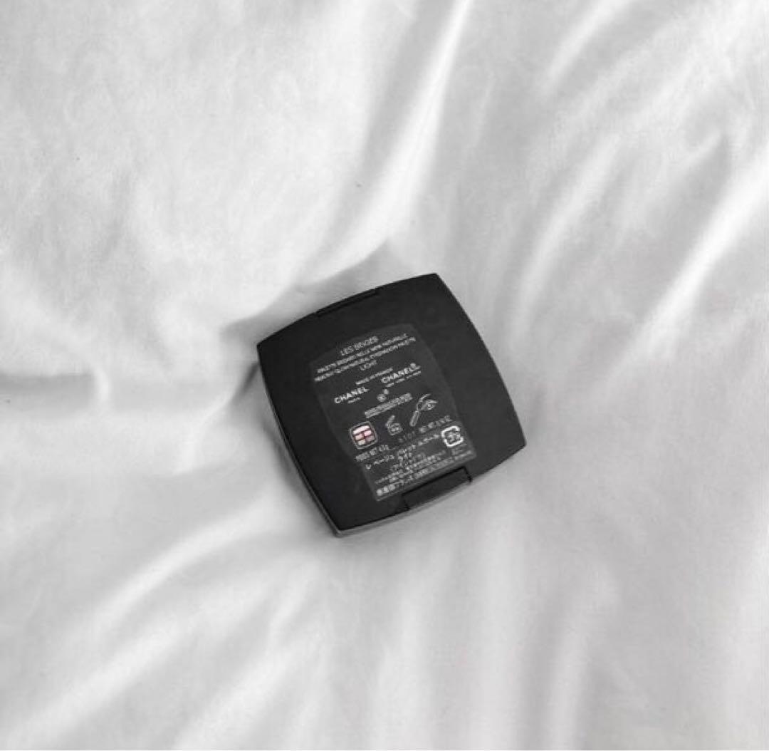 【送料込み】 CHANEL シャネル アイシャドウパレット ライト パープル系