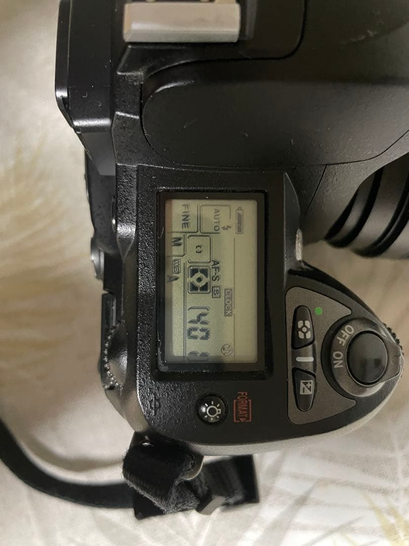 Nikon デジタル一眼レフカメラ ズームレンズ付き　D 70s