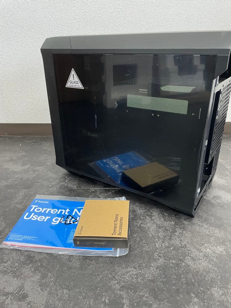 FractalDesign Torrent Nanoブラック 自作PC用ケース