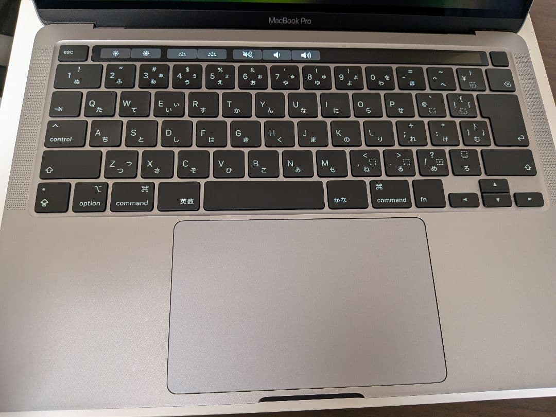 充電141回MacBook Pro 2020 13.3インチ i5 256GB
