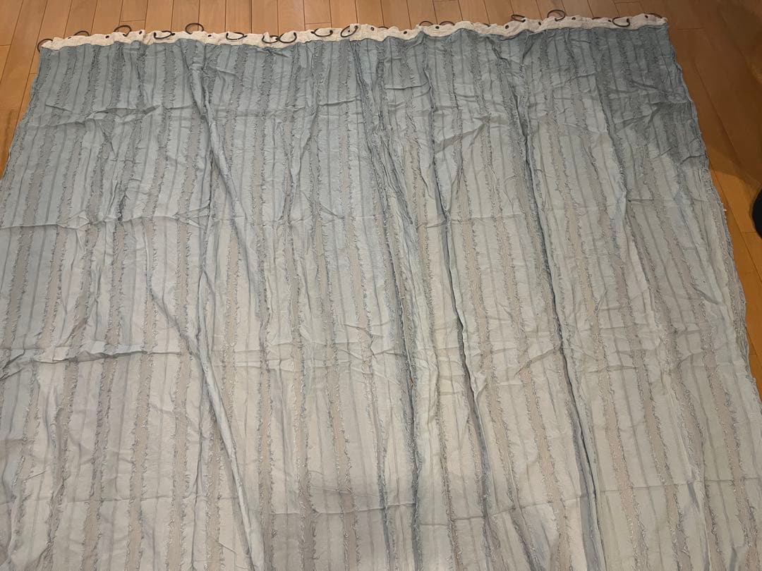 en fil d'Indienne カーテン2セットと水玉カーテンセット