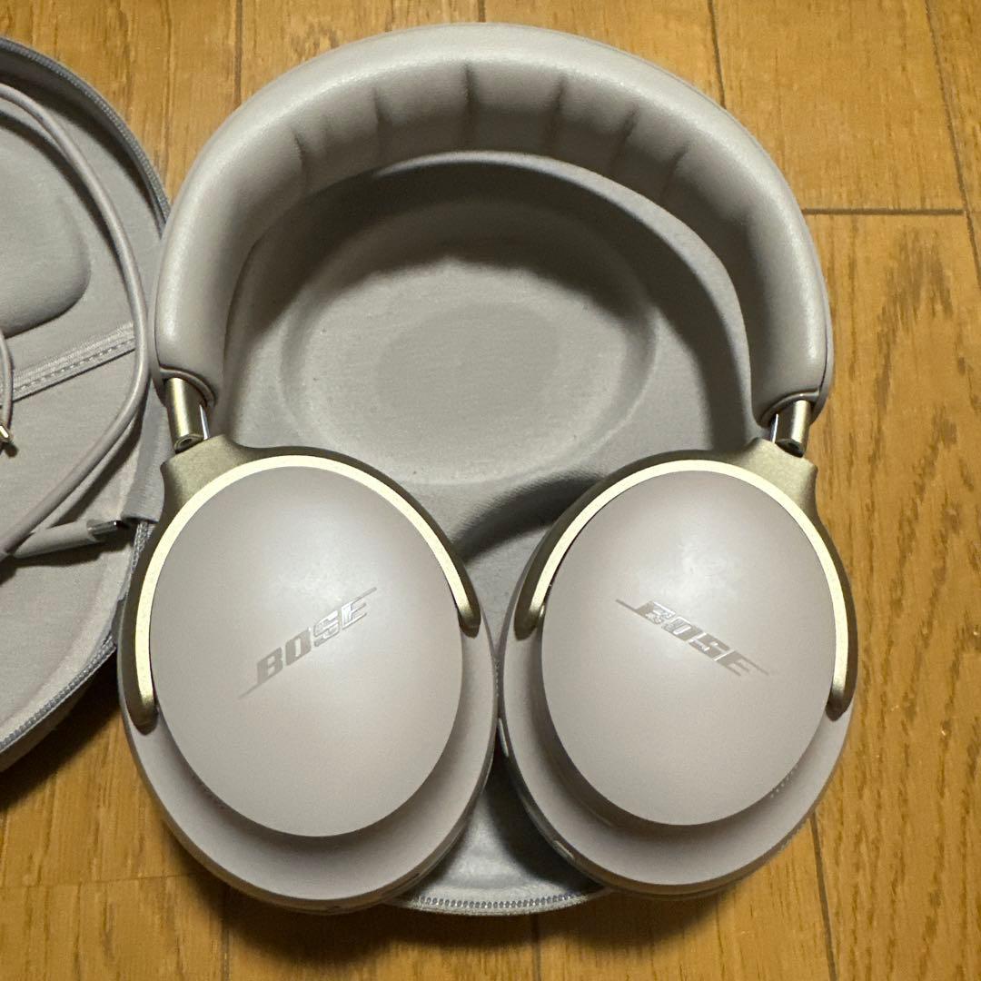 ヘッドホン Bose ultra quiet comfort headphones