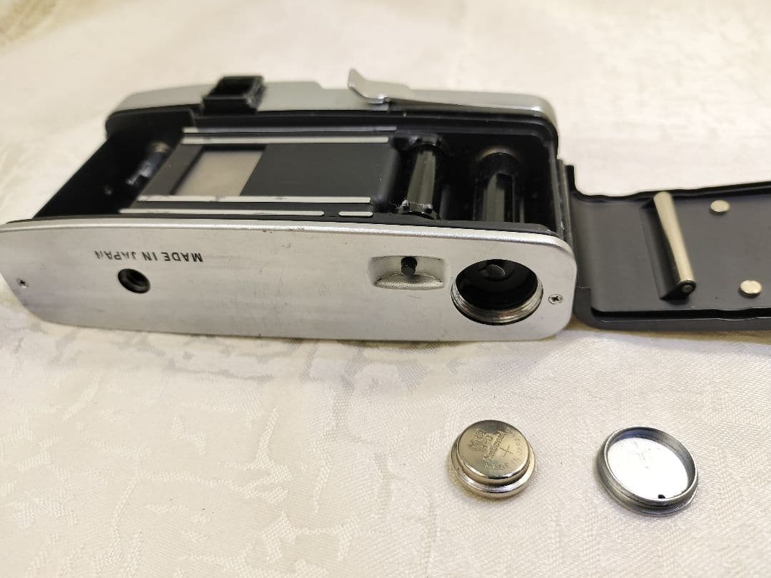 オリンパスPEN-FT ハーフサイズ 1眼レフ フィルムカメラ