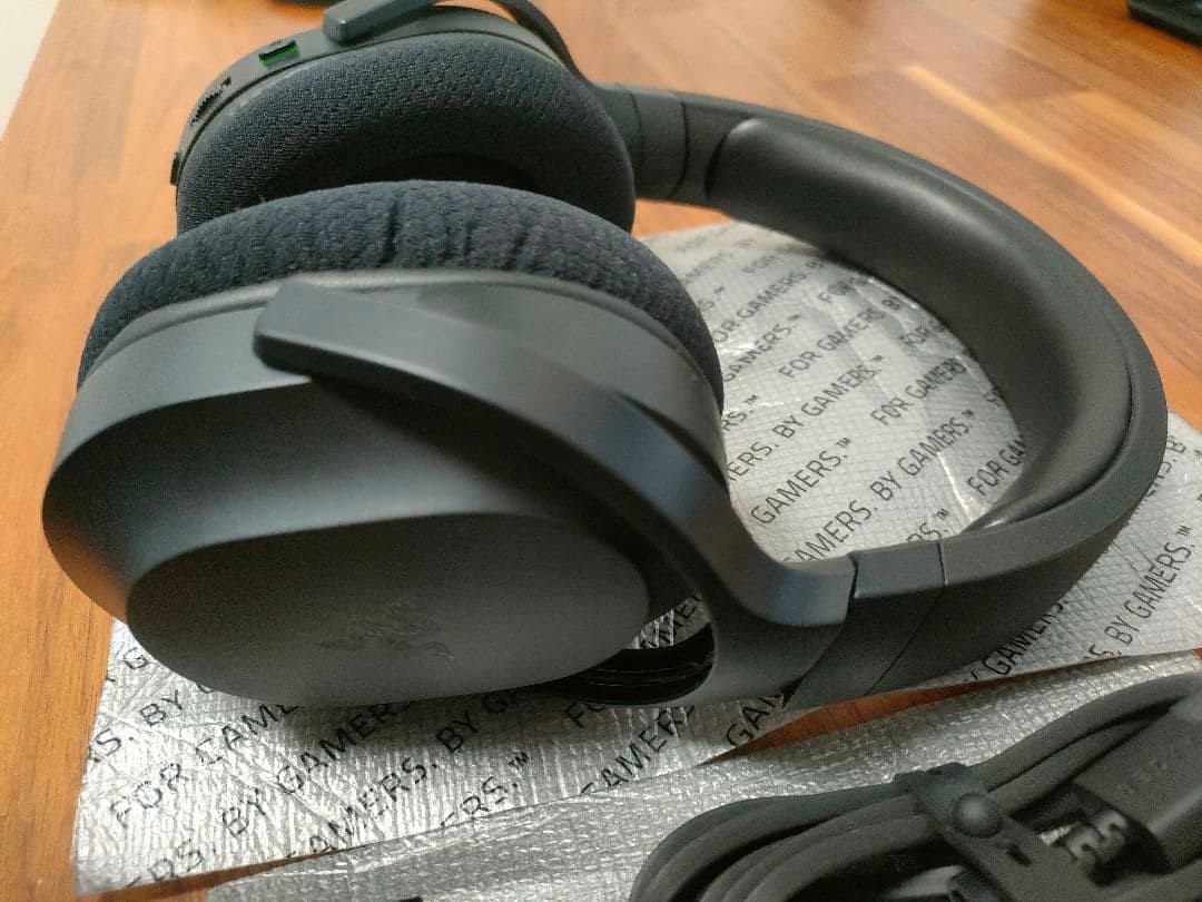 Razer Barracuda X ワイヤレスゲーミングヘッドセット