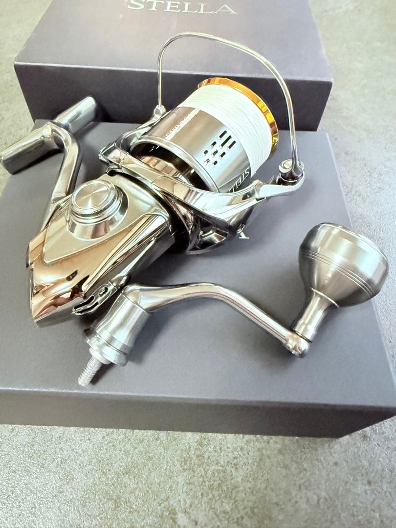 写真追加　シマノ18ステラC5000HG 夢屋スプール付