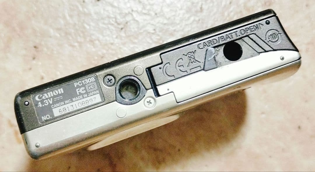 CANON IXY 920IS　デジタルカメラ　ジャンク