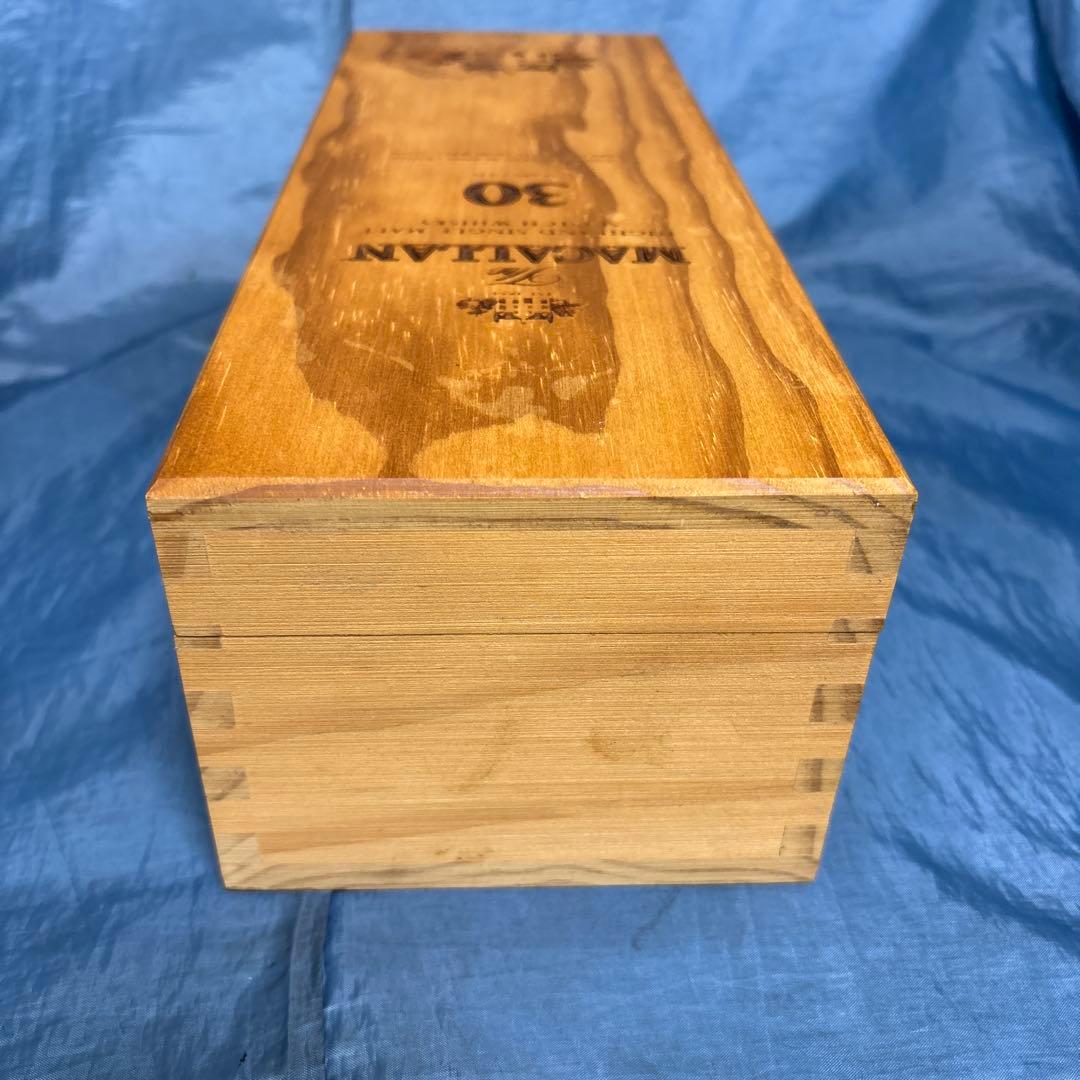 空箱　マッカラン 30年 空箱