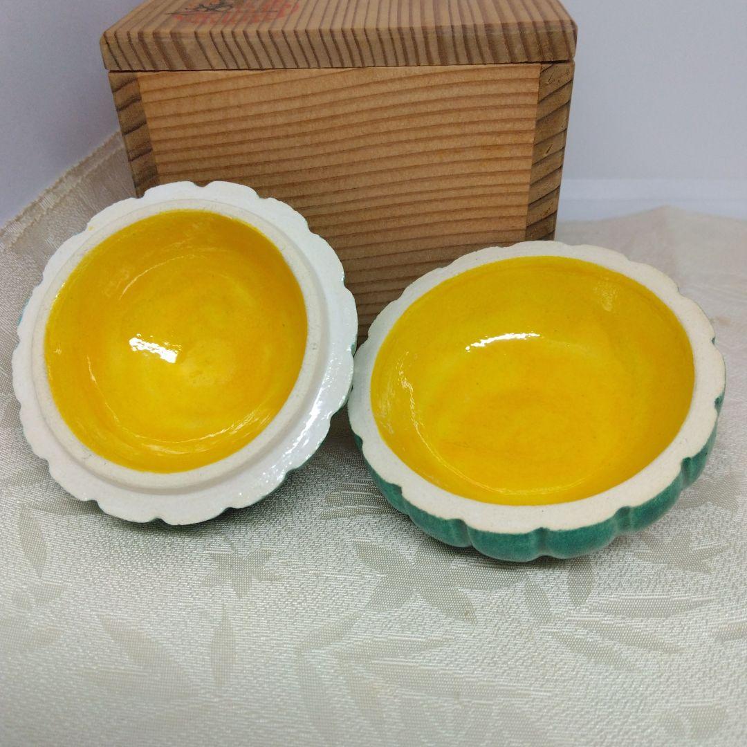 清閑寺窯造 金彩武蔵野蓋置 黄交趾菊かに香合 セット 共箱 茶道具