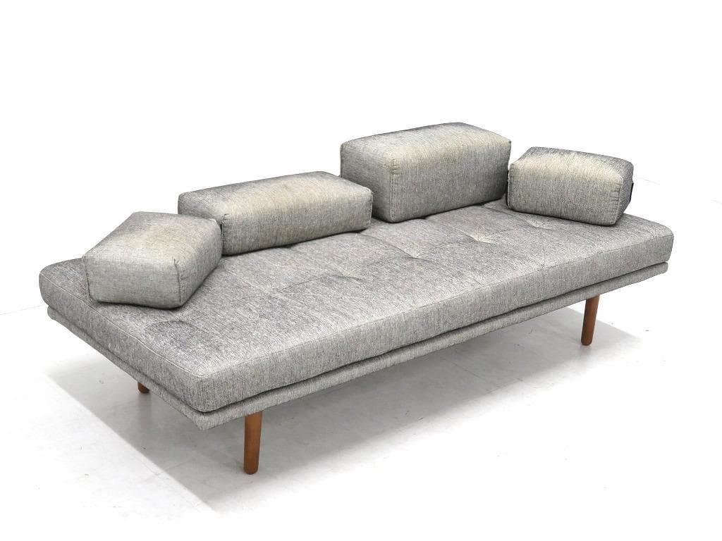 北欧　デンマーク　ボーコンセプト　nendo　佐藤オオキ　デイベッド　ソファ