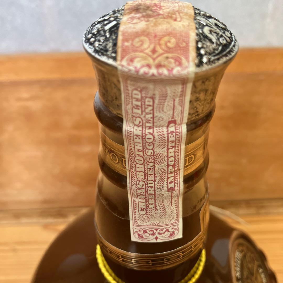 【未開栓】 SALUTE ロイヤルサルート 21年 茶陶器 973g