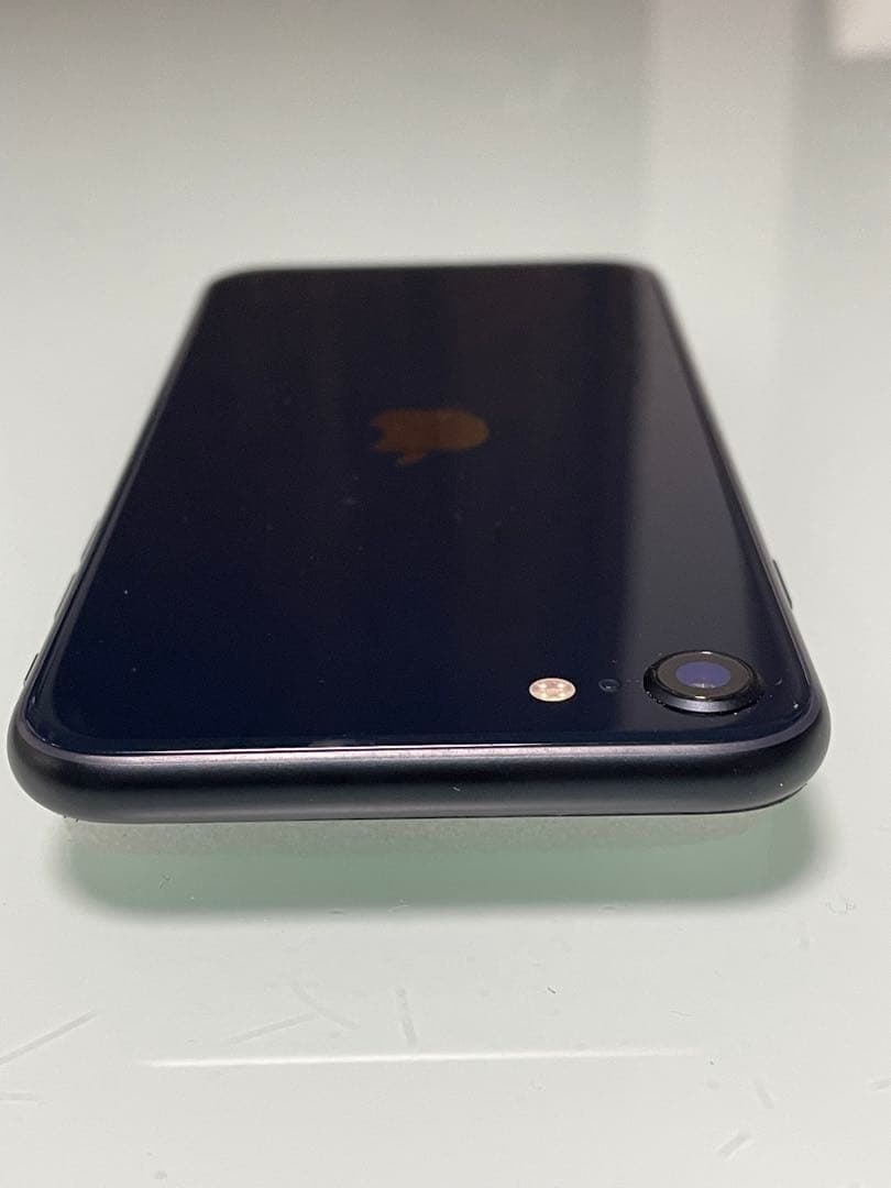 iPhone SE 第3世代 64GB ミッドナイト バッテリー100%