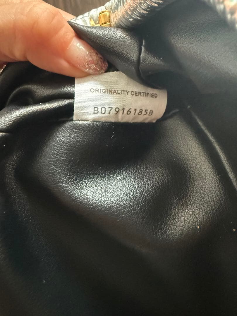 【美品】ボッテガヴェネタ BOTTEGAVENETA ミニ ザ ポーチ