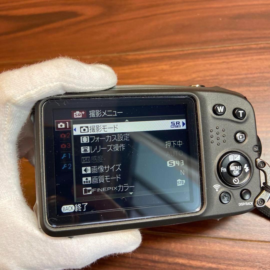 FUJI FILM FinePix XP140 デジカメ ほぼ新品 3363