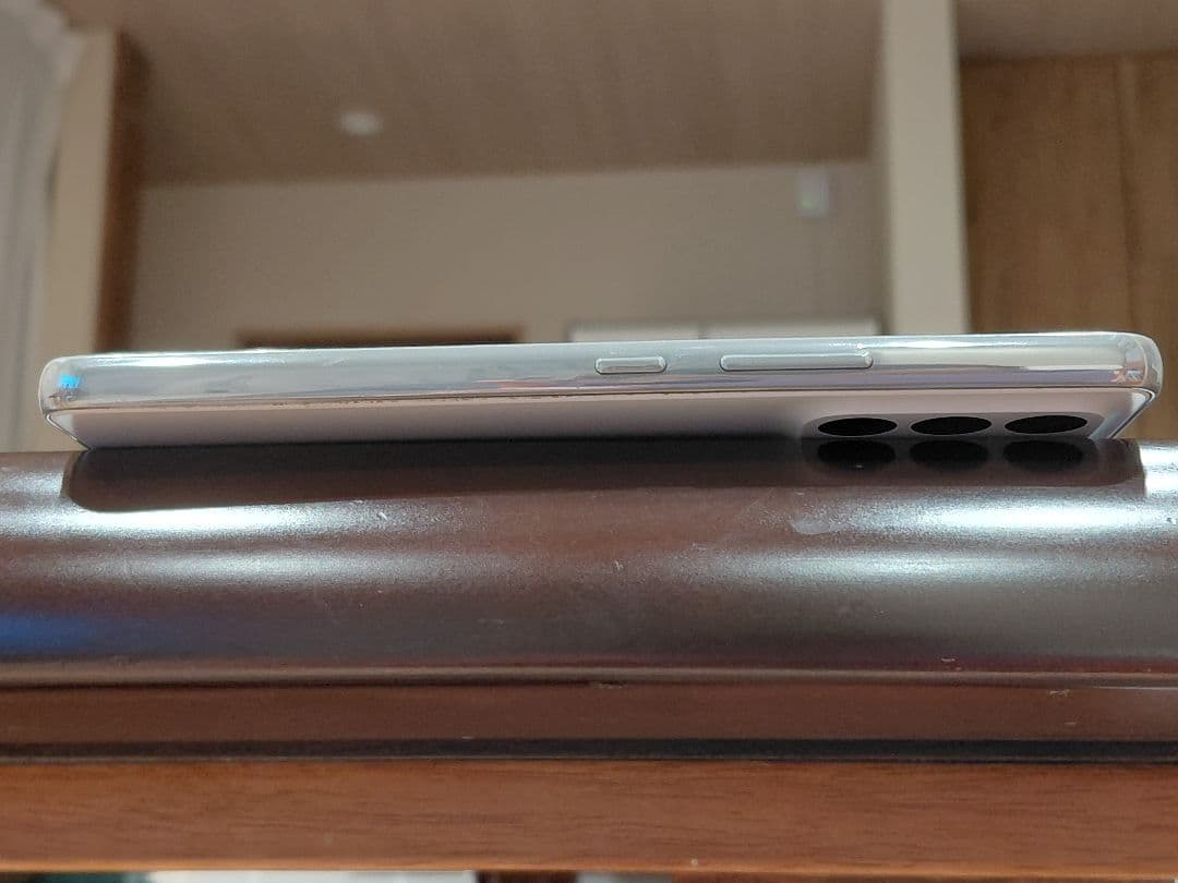 Galaxy SCG15 ホワイト 4カメラ