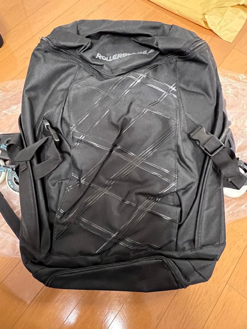 ローラーブレイドと新品のリュック