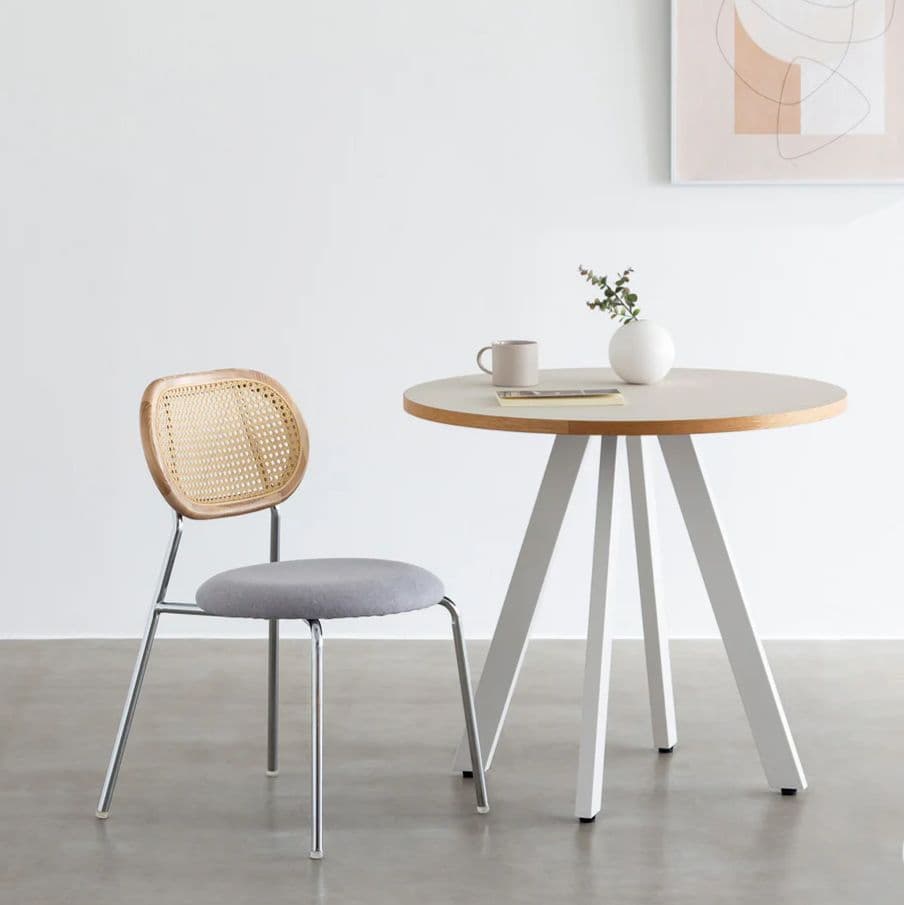 【送料無料・美品】KANADEMONO ラタン調 ダイニングチェア