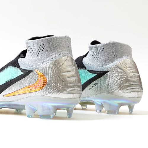 NIKE ファントム 6 HIGH エリート LE FG