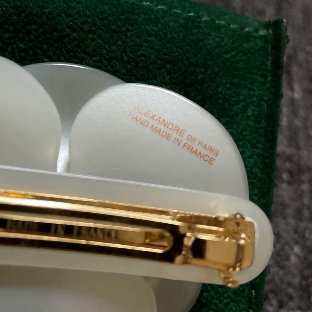 ゆき美品 フランス製 アレクサンドルドゥパリ ホワイト カメリアバレッタ