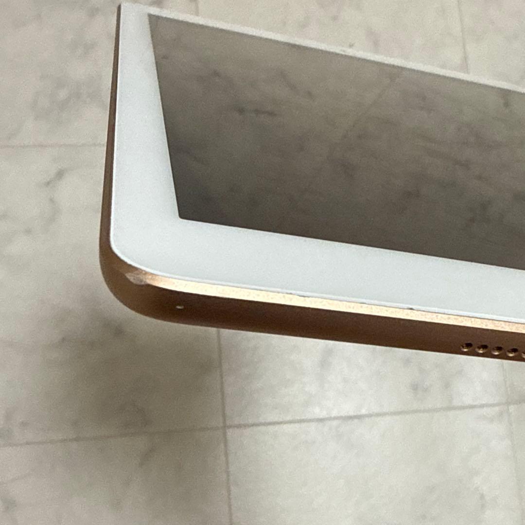 iPad 第6世代 128GB ゴールド タブレット Apple WiFi