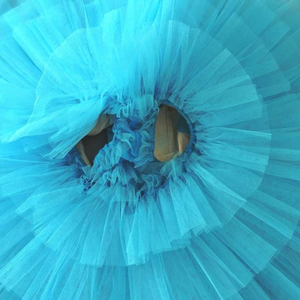 バレエ　クラシックチュチュ　 シルビア製水色　Ｓサイズ 2着まとめ 髪飾り、袖付