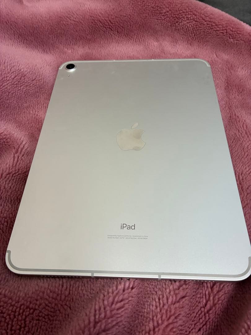 iPad 第10世代Wi-Fi＋cellularモデル(SIMフリー) 64GB