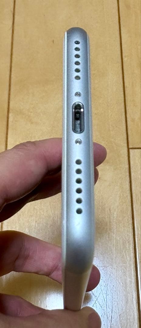 携帯電話本体 iPhone 8