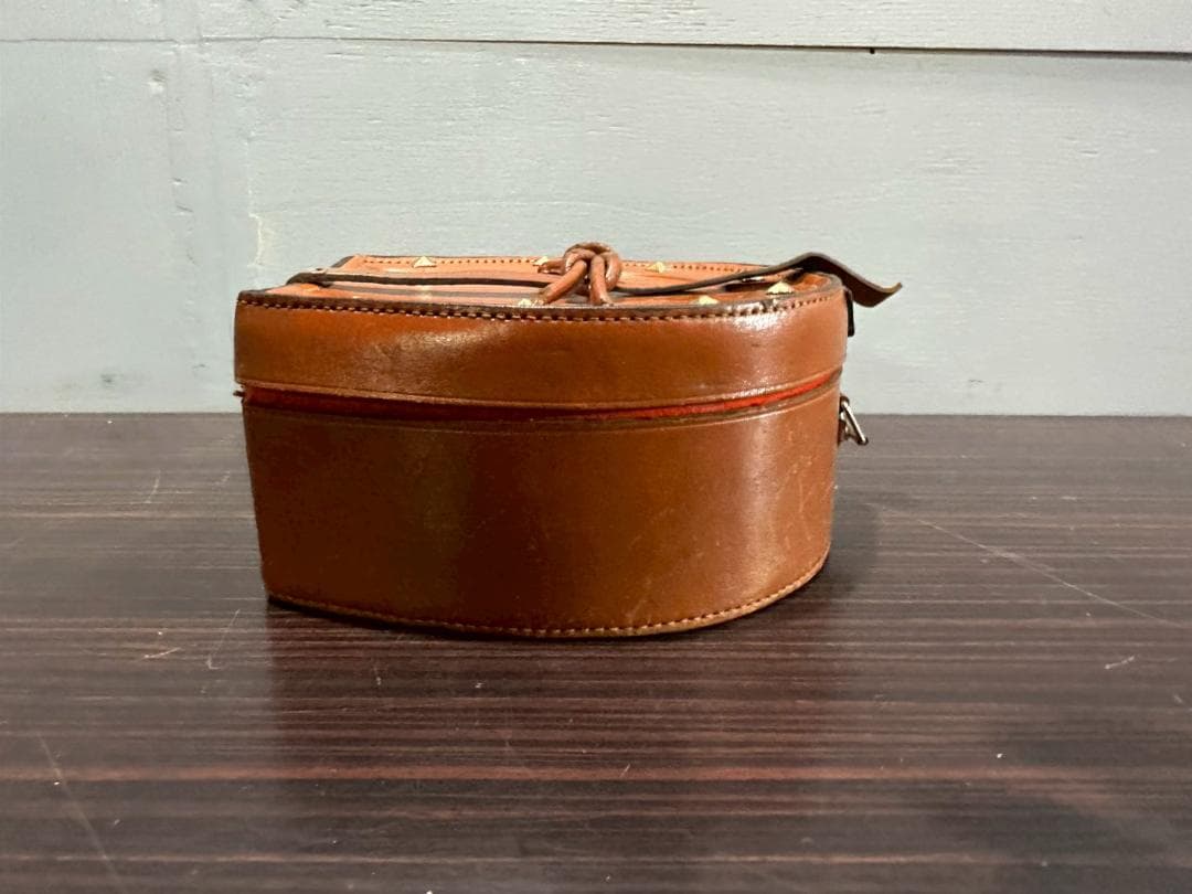 馬具 馬蹄入れ 換え襟入れ 馬蹄型 収納 BOX ボックス 箱 RW742