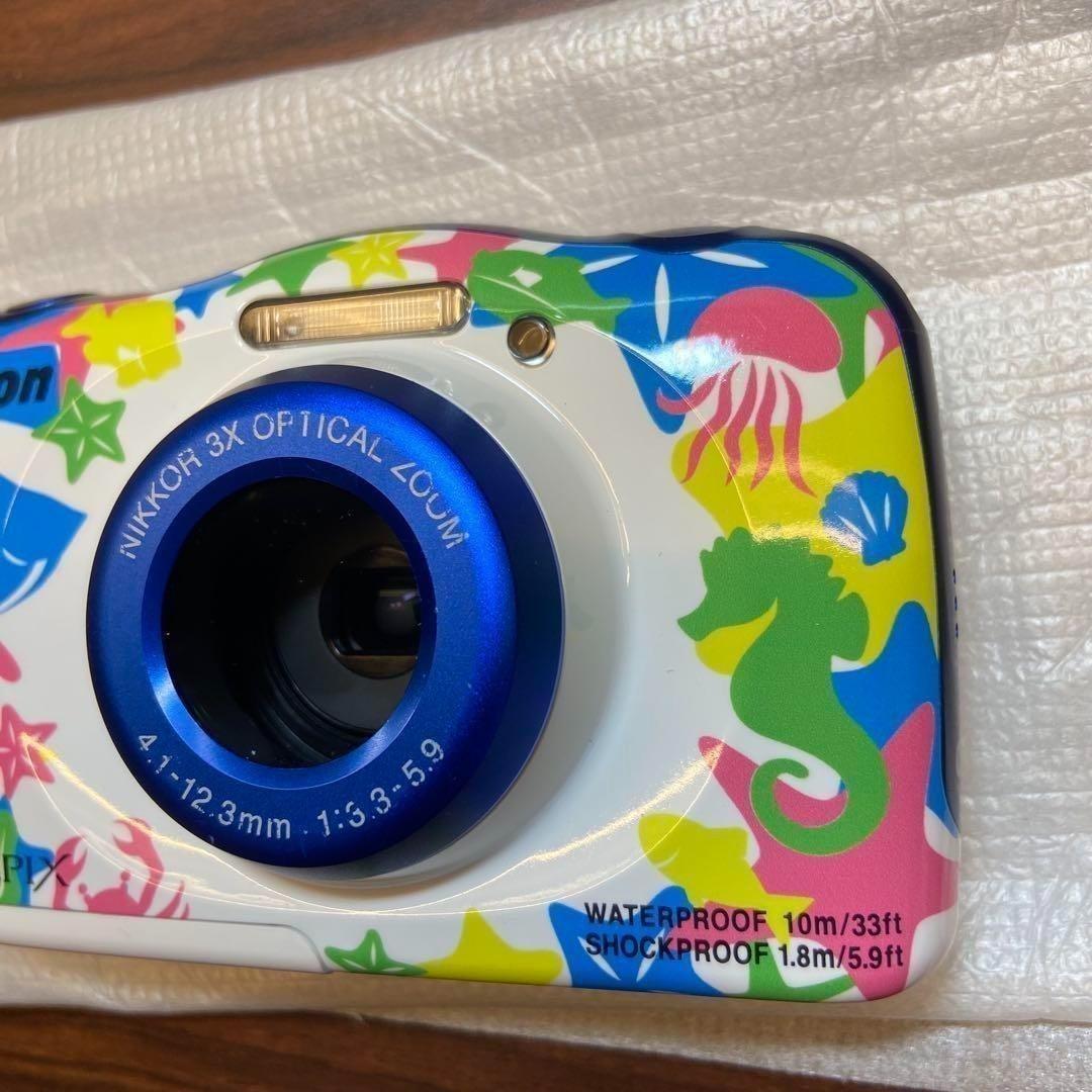 Nikon coolpix W100 デジカメ 2717