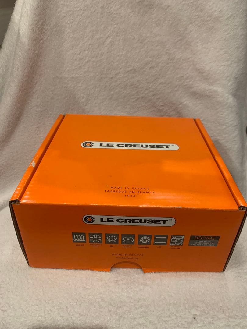 ☆新品未使用☆LE CREUSET 18cm 両手鍋