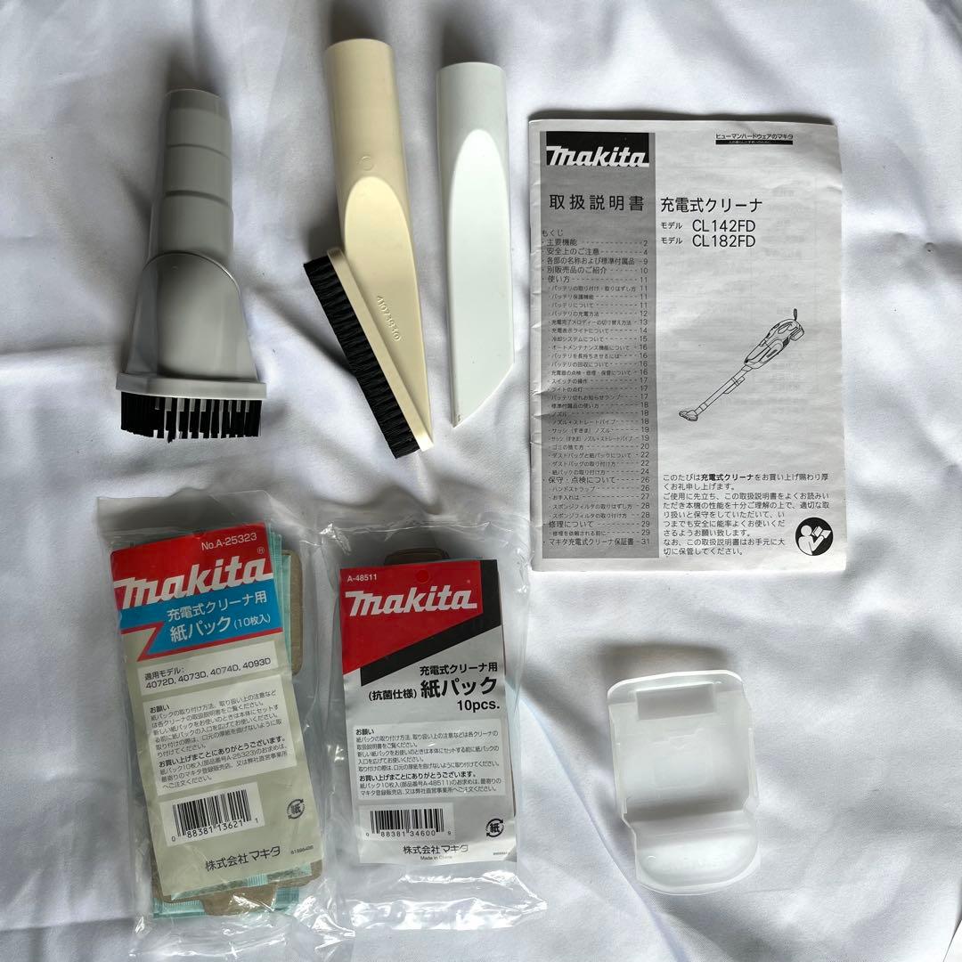 Makita 充電式クリーナー CL182FD 掃除機