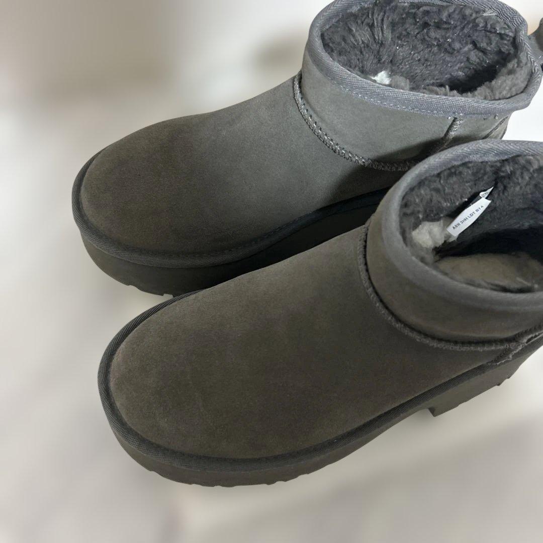 UGG CLASSIC ULTRA MINI NEW HEIGHTS 24センチ