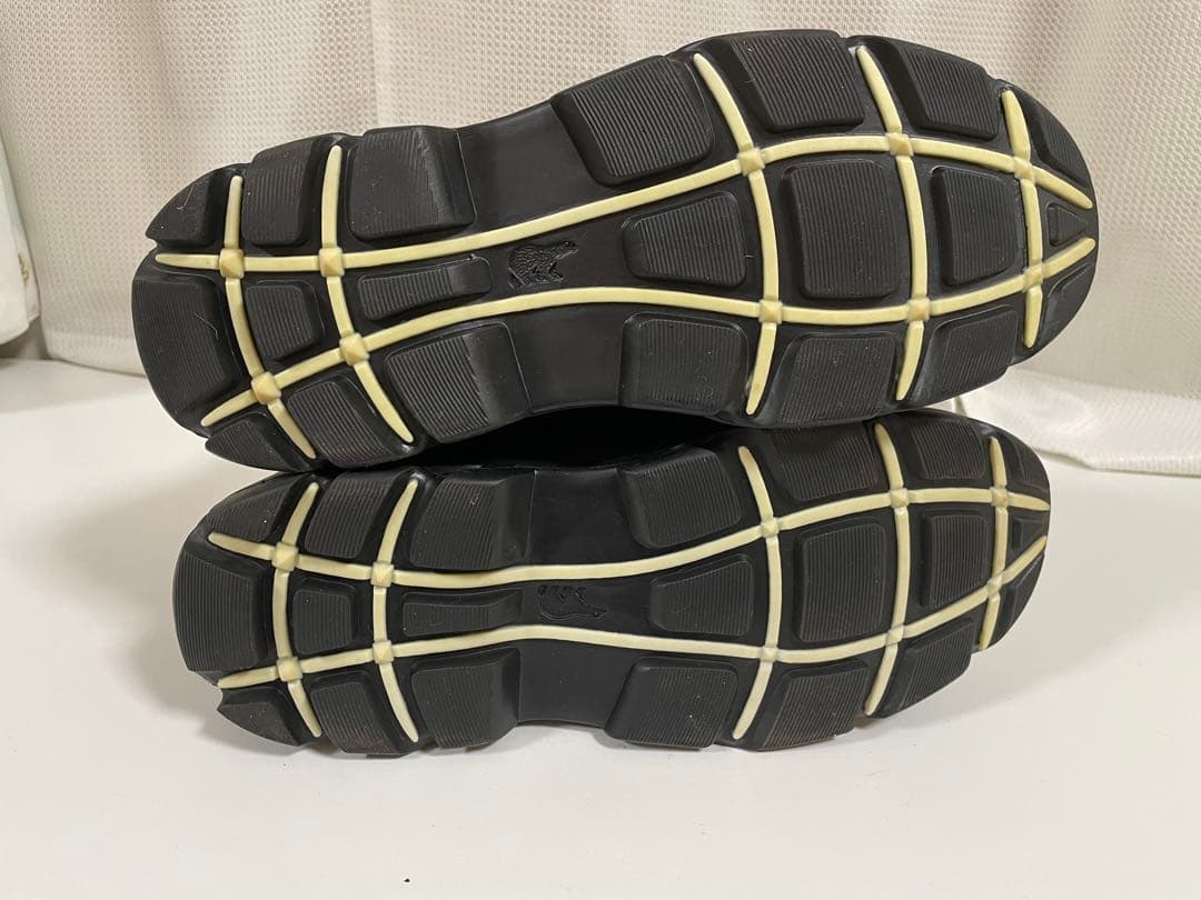 SOREL ファー付きブーツ ベージュと黒　レディース 25cm ほぼ未使用