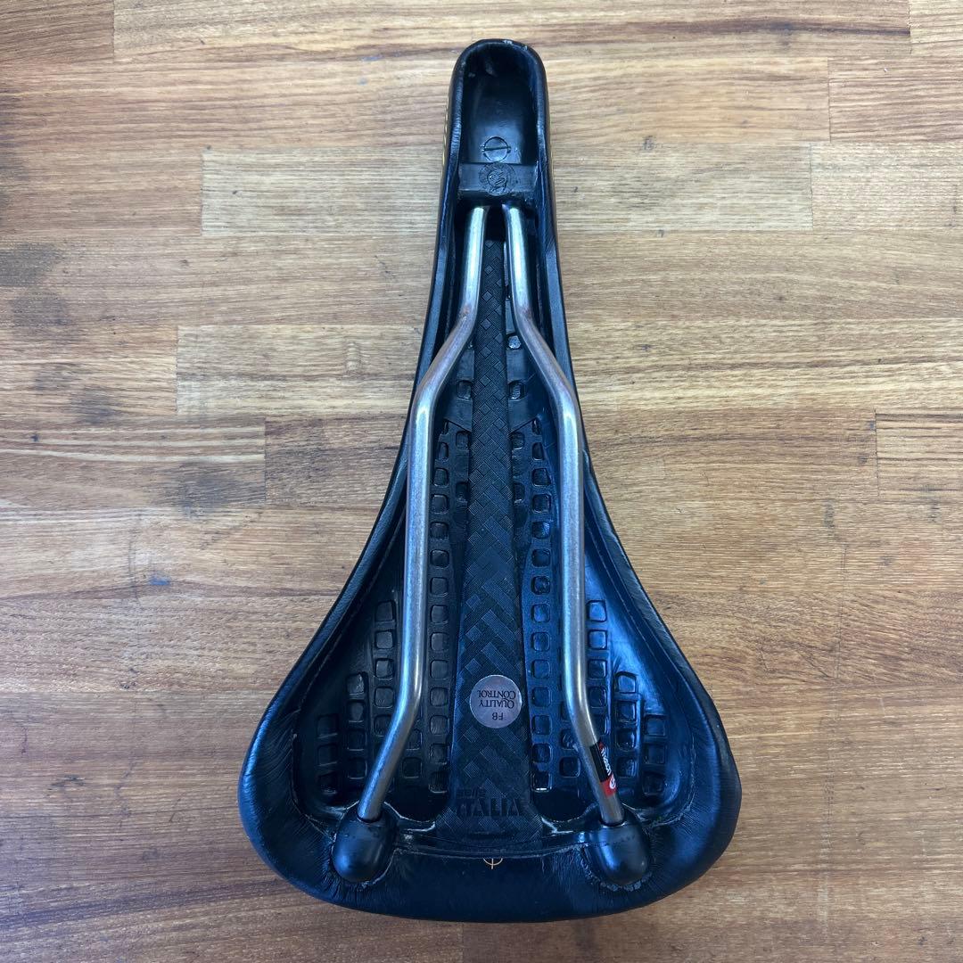 Selle Italia Flite 1990 チタンレール