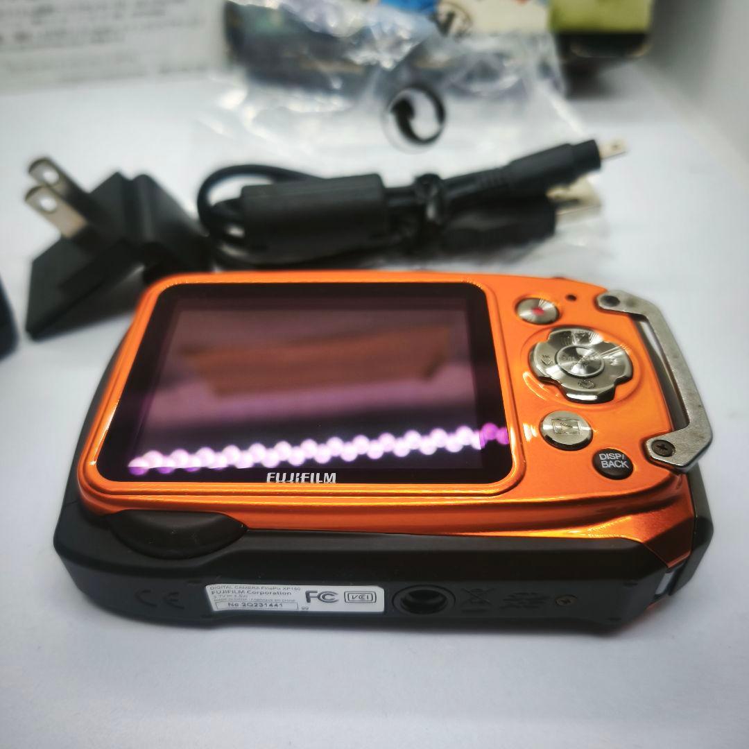 FUJIFILM　FinePix　xp150 オレンジ