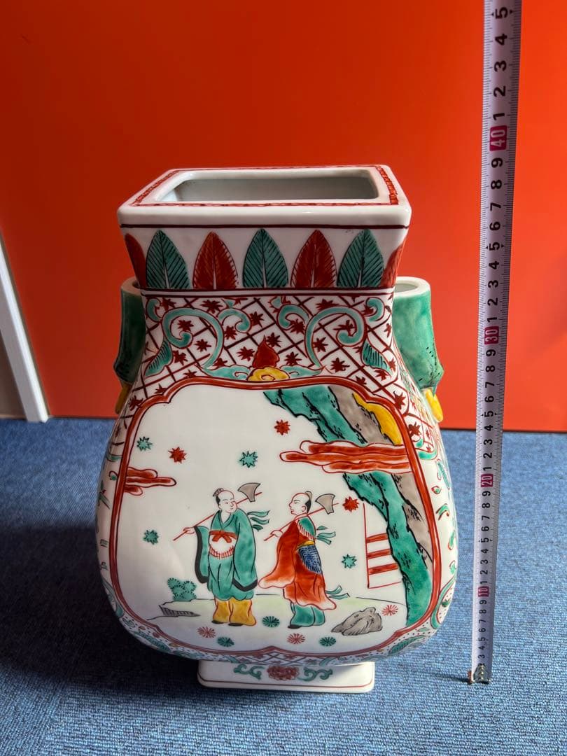 1072  古董品 古陶瓷器 中国古美術  大明萬暦年製銘　花瓶　時代物