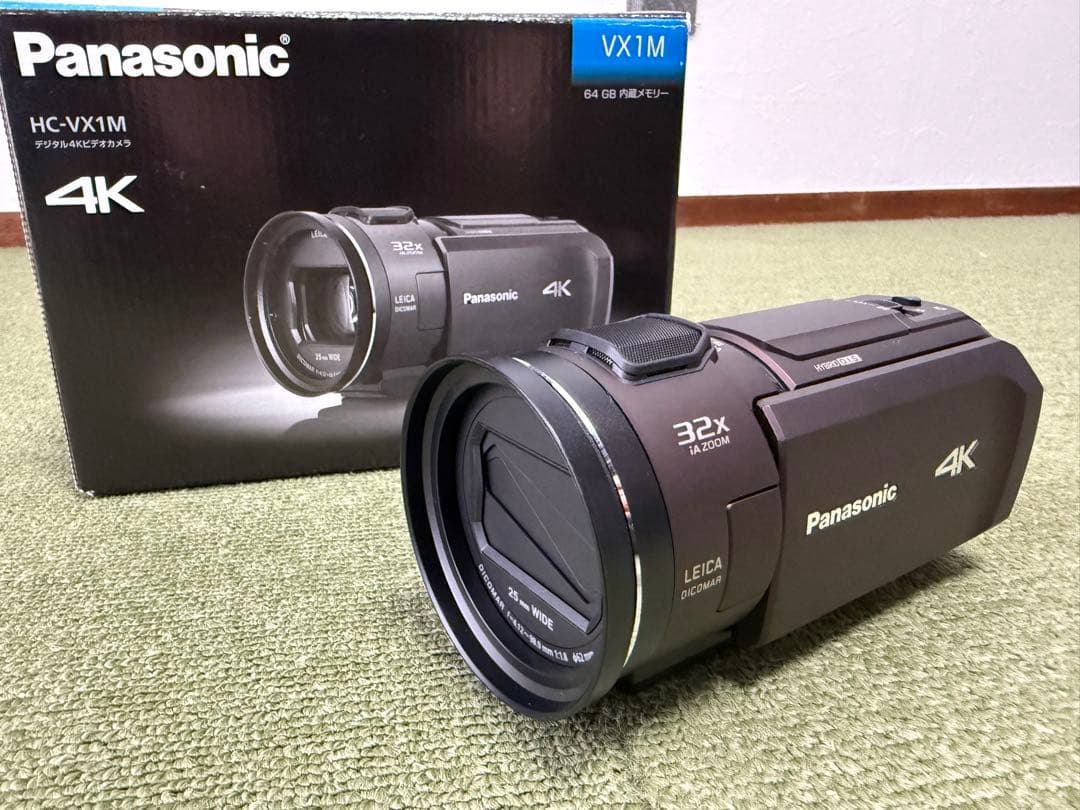 ビデオカメラ HC-VX1M