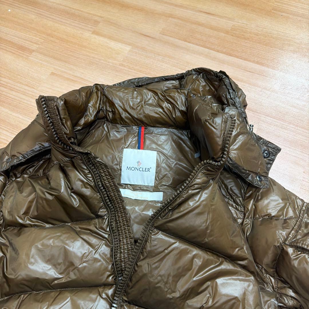 モンクレール　マヤ　ダウン