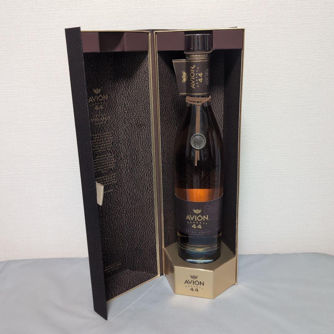 【未開栓・箱付き】 アヴィオン レゼルヴァ 44 エクストラアネホ テキーラ