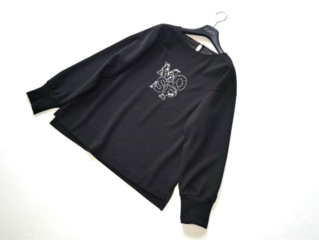 MORABITO SPELLモラビト　プルオーバートップス 刺繍 サイズ38