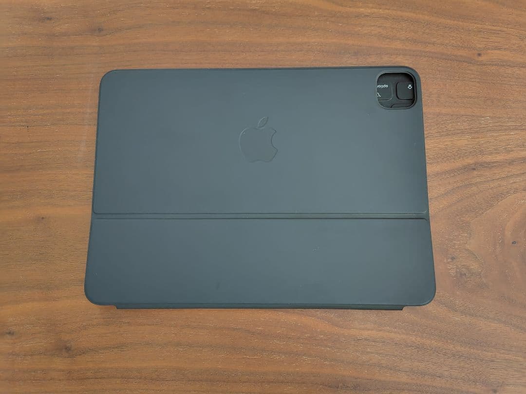 iPad Smart Keyboard Folio 11インチ　第１・第２世代用