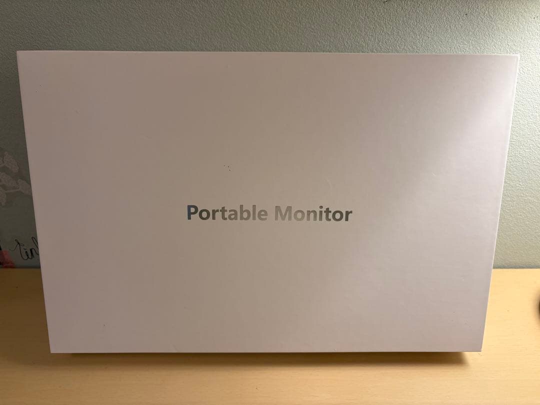 15.6インチ モバイルモニター