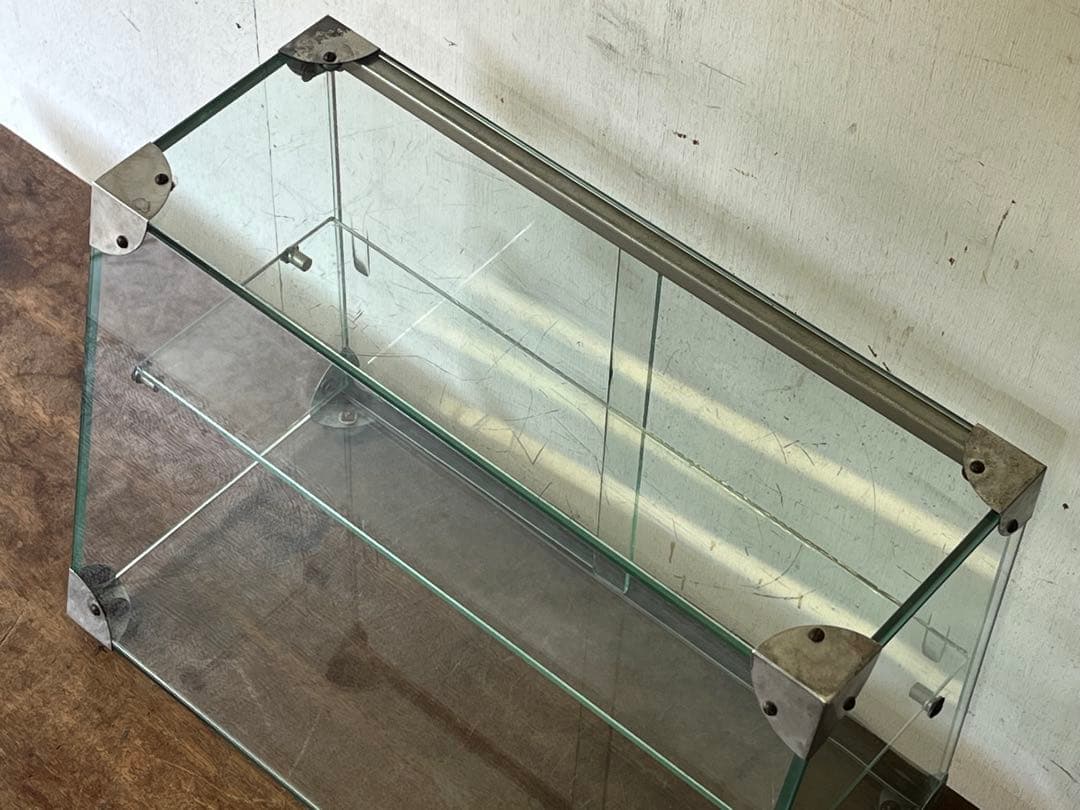 ナ*ン様 昭和レトロ 全面ガラスのショーケース 斜めガラス陳列棚 店舗什器 ガラ