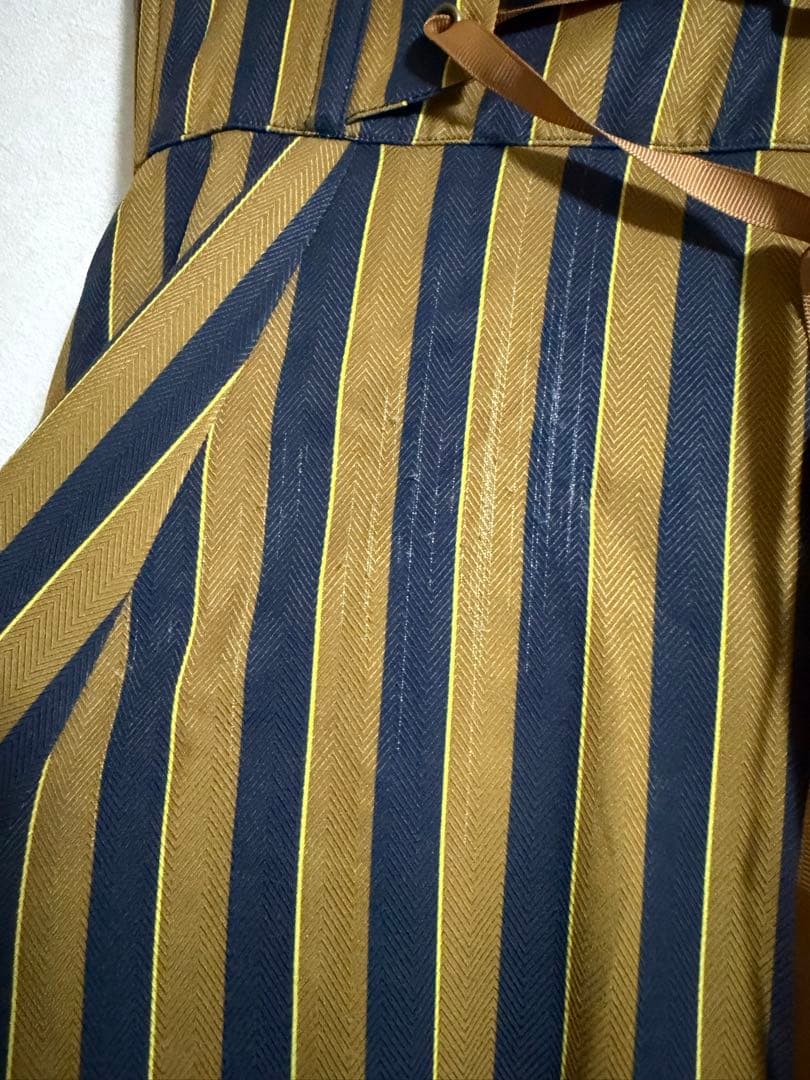 ロリィタ　RONRON ゴスロリ　領主貴族　イエロー ブラウス&スカート　帽子