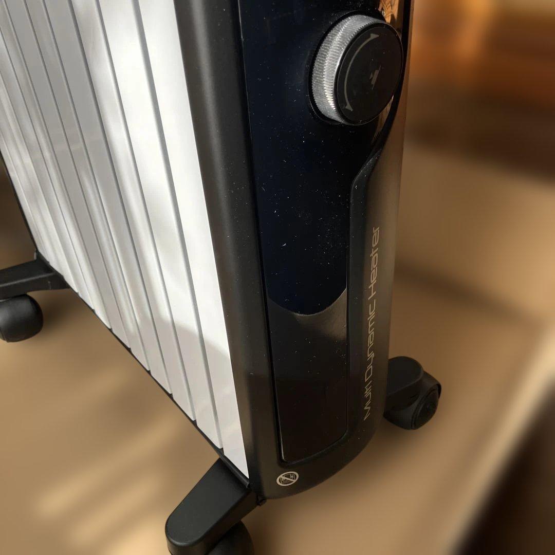 DeLonghi ヒーター スリムデザイン　MDHU15-BK