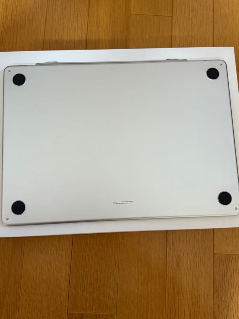 MacBook M2 2023 15インチ シルバー