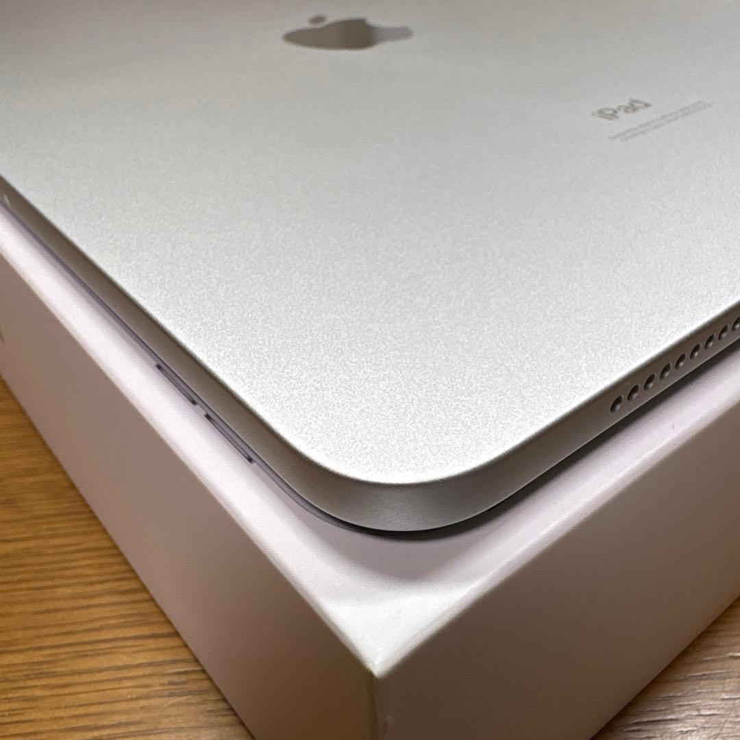 iPad Air 4 第4世代 256GB WiFiモデル シルバー