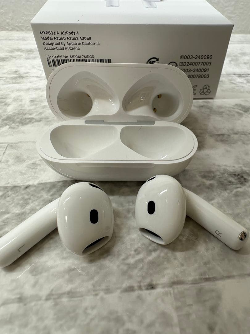 Apple AirPods 本体