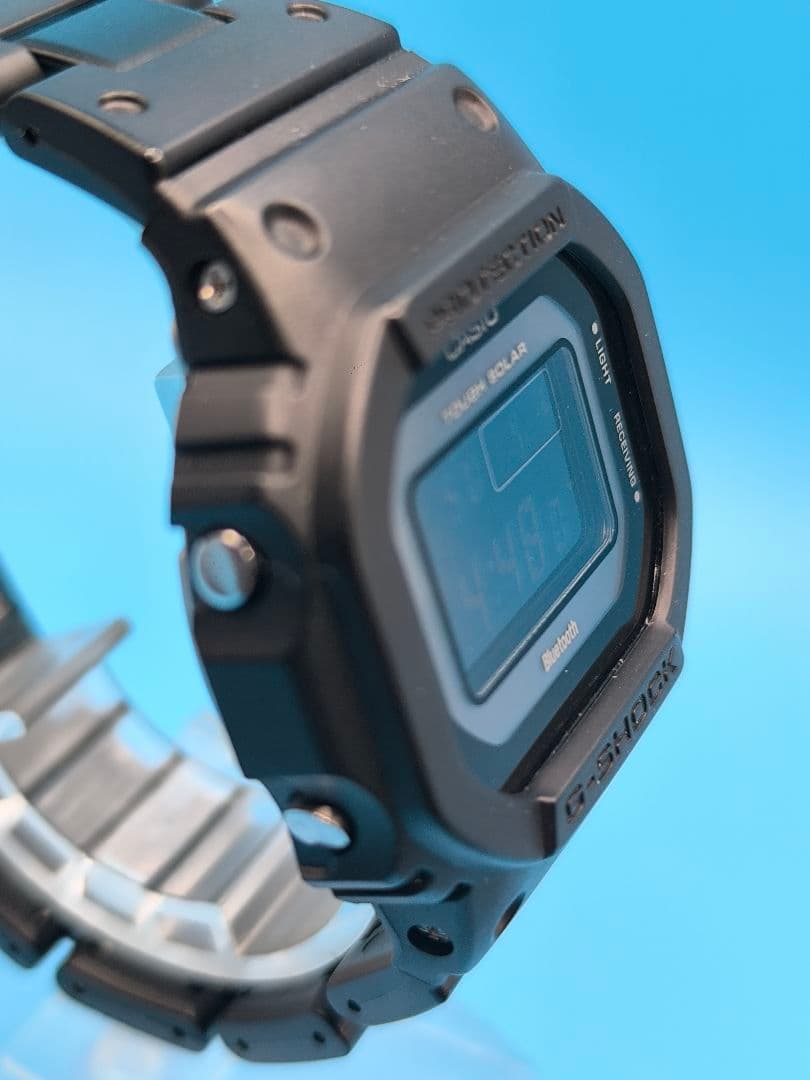 美品 CASIO GショックGW-B5600BC-1BJF