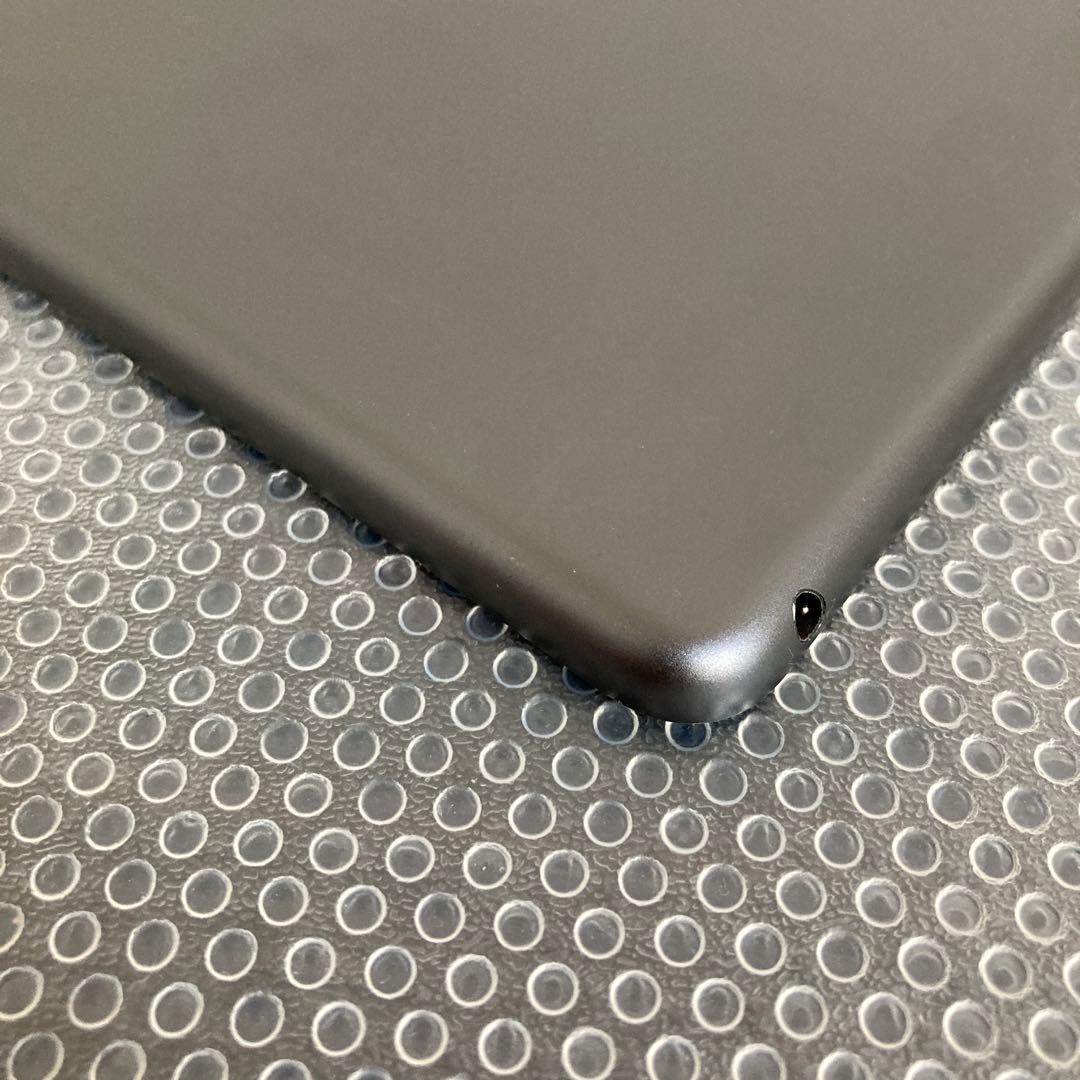 3262【早い者勝ち】iPad7 第7世代 32GB WIFIモデル☆